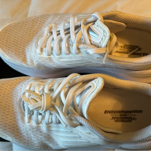 Saucony Endorphin Shift 3 Women’s - Picture 2 of 8